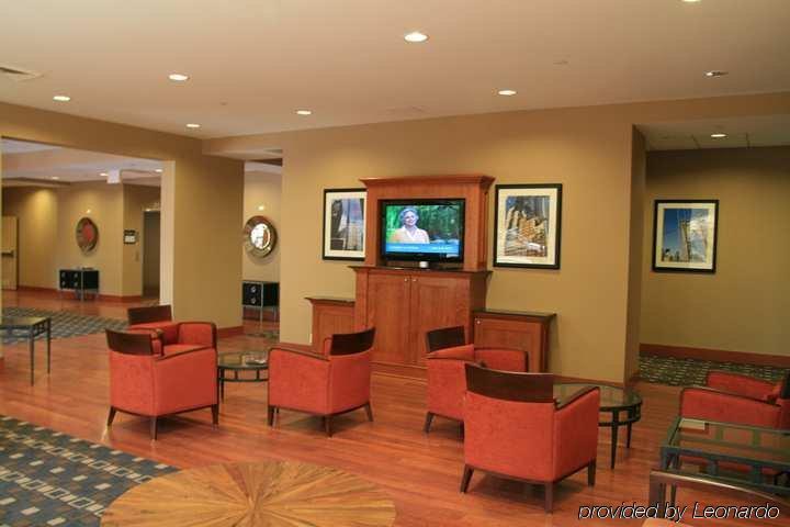 Hotel Hampton &